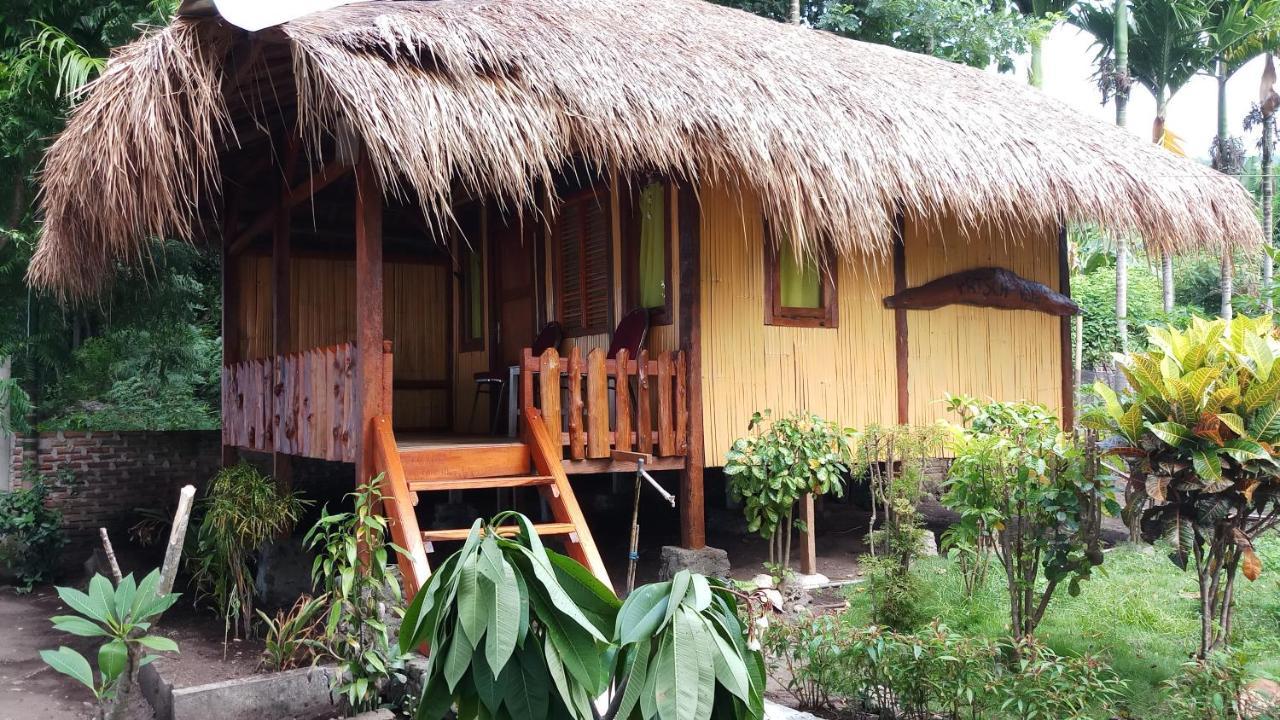 Lena house Flores Hitokalak Extérieur photo